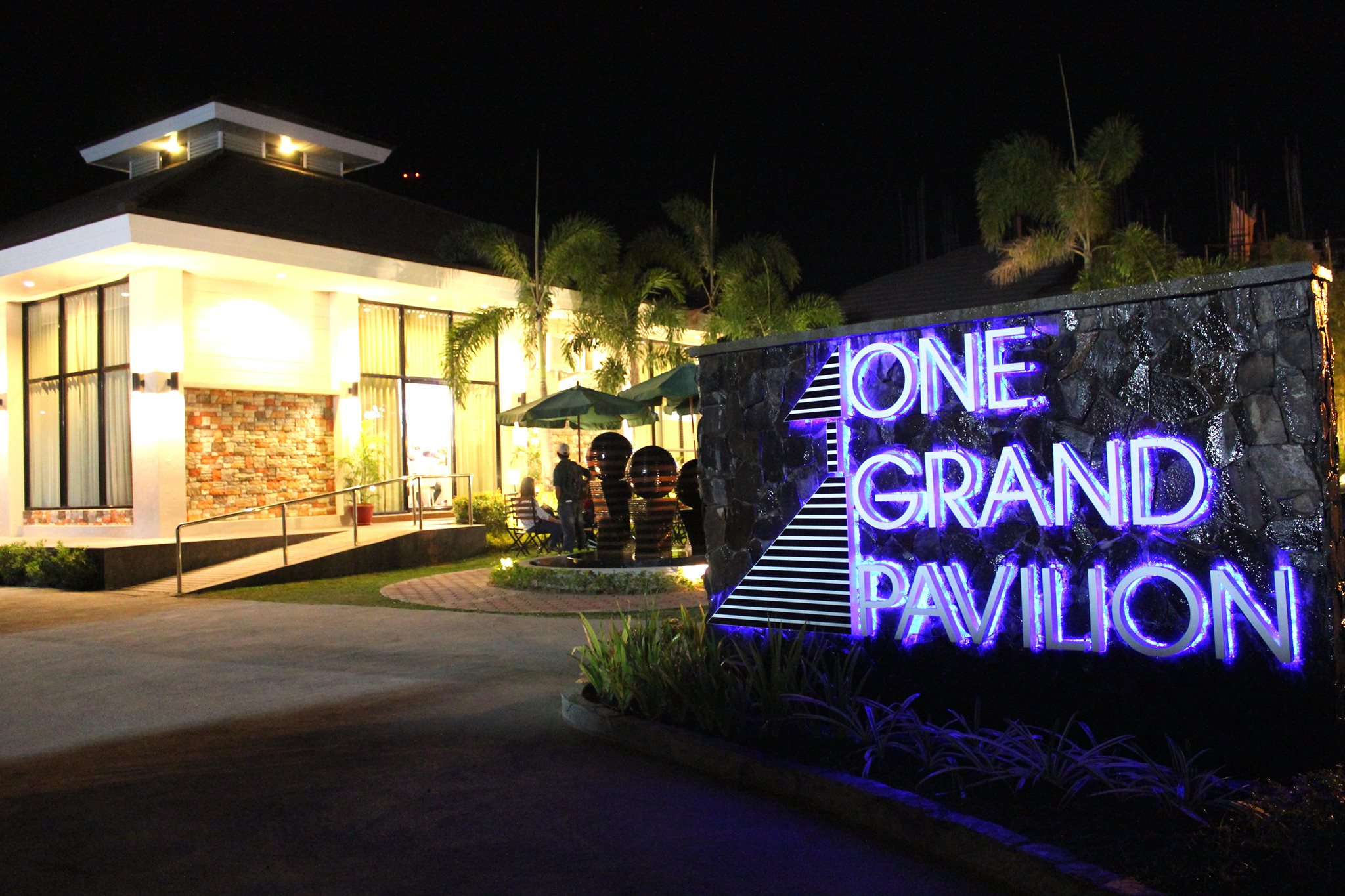 One Grand Pavilion